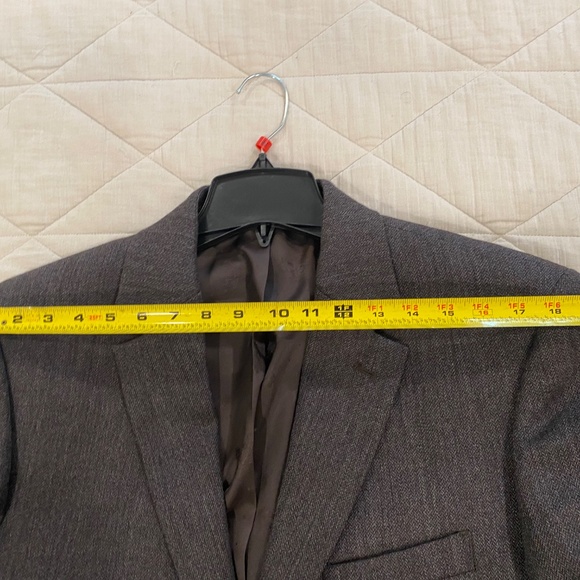 Kenneth Cole Awearness Herringbone Wool Blazer 44R Slim Fit - Picture 7 of 10